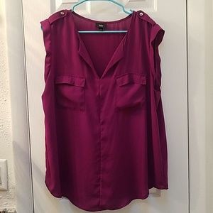 Fuschia sleeveless top